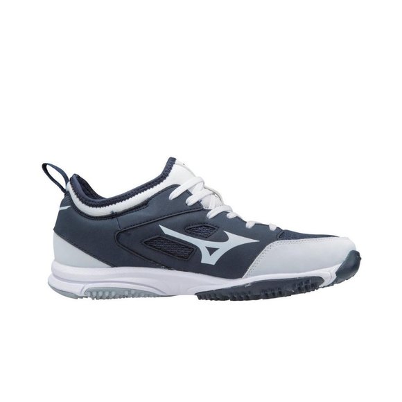 mizuno women's player trainer 2